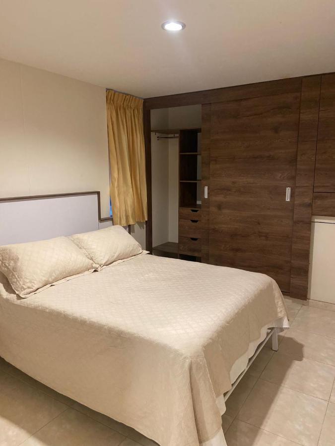 Vp02: Spacious In Safe Location Apartment Valledupar